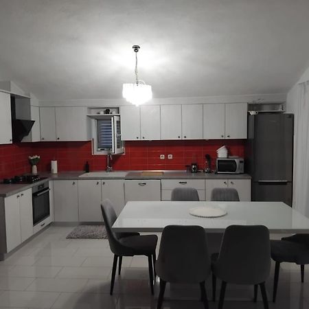 Apartman Zdravka Policnik Buitenkant foto